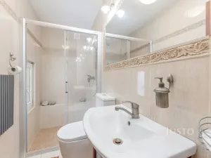 Prodej kanceláře, Uherské Hradiště, V Zahradách, 474 m2