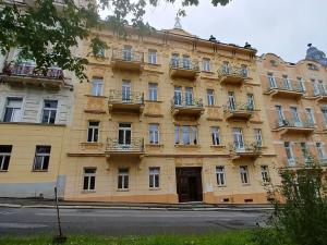 Prodej bytu 2+kk, Mariánské Lázně, Ruská, 52 m2