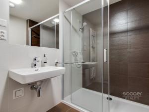 Pronájem bytu 2+kk, Praha - Libeň, Střížkovská, 56 m2