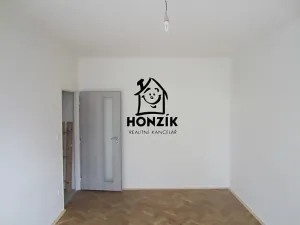 Pronájem bytu 2+1, Praha - Strašnice, Mukařovská, 52 m2