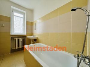 Pronájem bytu 3+1, Ostrava - Poruba, Dělnická, 67 m2