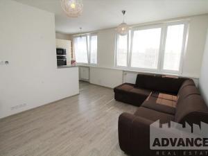 Pronájem bytu 3+kk, Praha - Střížkov, Varnsdorfská, 53 m2