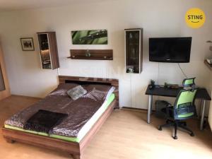 Pronájem bytu 1+kk, Hradec Králové, Plácelova, 44 m2