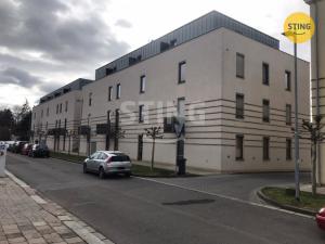 Pronájem bytu 1+kk, Hradec Králové, Plácelova, 44 m2