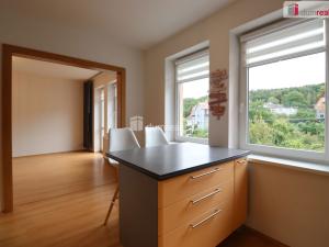 Pronájem bytu 3+1, Karlovy Vary - Doubí, Terezínská, 89 m2