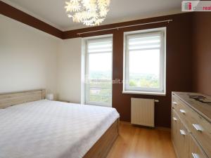 Pronájem bytu 3+1, Karlovy Vary - Doubí, Terezínská, 89 m2