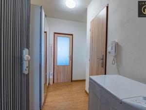Prodej bytu 2+kk, Litoměřice - Pokratice, Alfonse Muchy, 41 m2