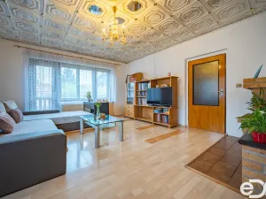 Prodej rodinného domu, Tři Dvory, 76 m2