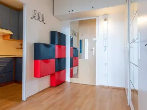 Pronájem bytu 2+kk, Praha - Řepy, Makovského, 40 m2
