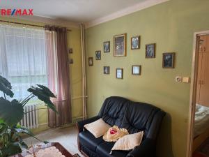 Prodej rodinného domu, Roštění, 400 m2