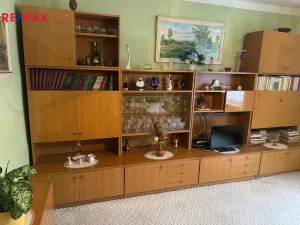 Prodej rodinného domu, Roštění, 400 m2