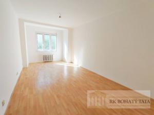 Pronájem bytu 2+kk, Praha - Nusle, Žateckých, 45 m2