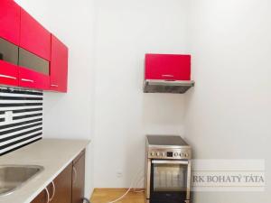 Pronájem bytu 2+kk, Praha - Nusle, Žateckých, 45 m2