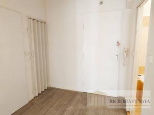 Pronájem bytu 2+kk, Praha - Nusle, Žateckých, 45 m2