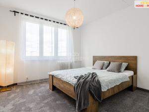 Prodej bytu 3+1, Karlovy Vary - Stará Role, Okružní, 65 m2