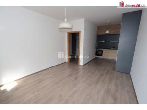 Pronájem bytu 2+kk, Praha - Čakovice, Bermanova, 51 m2