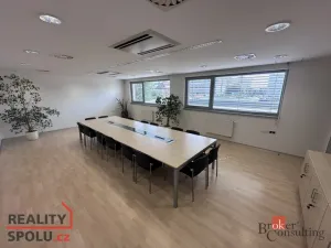Pronájem kanceláře, Hradec Králové - Pražské Předměstí, Na Okrouhlíku, 13 m2