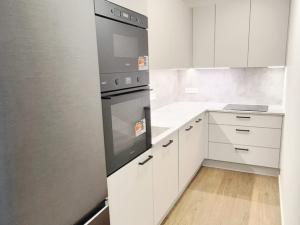 Pronájem bytu 2+kk, Praha - Háje, Sochorcova, 58 m2