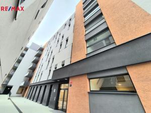 Pronájem bytu 2+kk, Praha - Háje, Sochorcova, 58 m2