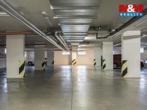 Pronájem garáže, Praha - Záběhlice, Mattioliho, 18 m2
