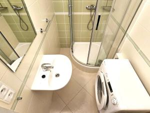 Pronájem bytu 2+kk, Praha, Píškova, 45 m2