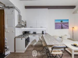 Prodej bytu 2+kk, Praha - Vršovice, 28. pluku, 43 m2