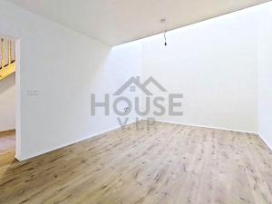 Prodej bytu 3+kk, Všestary, Strančická, 111 m2