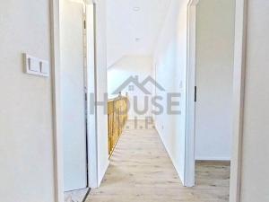 Prodej bytu 3+kk, Všestary, Strančická, 111 m2