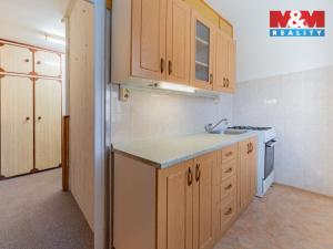 Prodej bytu 2+1, Ostrov, Masarykova, 57 m2