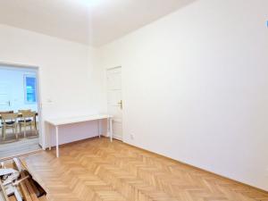 Pronájem bytu 3+1, Praha - Strašnice, Na výsluní, 76 m2