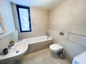 Pronájem bytu 2+kk, Praha, Kačírkova, 55 m2