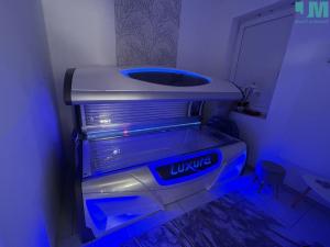 Pronájem obchodního prostoru, Znojmo, Holandská, 100 m2