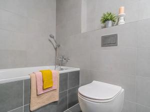 Pronájem bytu 3+kk, Praha - Prosek, Litoměřická, 78 m2