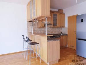 Pronájem bytu 2+kk, Praha, Schwarzenberská, 75 m2