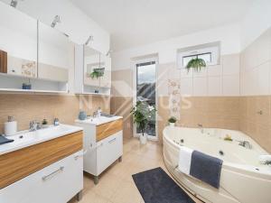 Prodej rodinného domu, Hradištko, Budákov, 160 m2