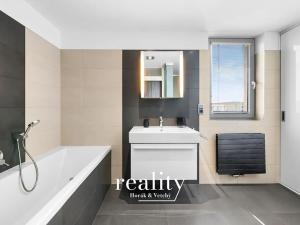 Prodej bytu 4+kk, Znojmo, Aninská, 100 m2