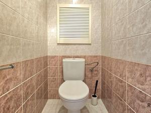 Pronájem bytu 2+kk, Praha, Seydlerova, 48 m2