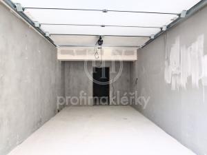 Prodej bytu 2+kk, Oslavany, Široká, 83 m2