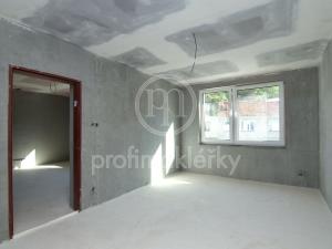 Prodej bytu 2+kk, Oslavany, Široká, 44 m2