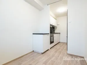 Pronájem bytu 3+kk, Praha - Žižkov, Hartigova, 64 m2