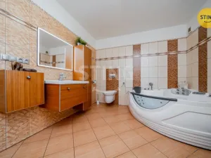 Prodej rodinného domu, Ostrava, Nad Úhorem, 262 m2