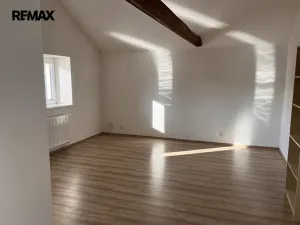 Prodej rodinného domu, Krahulov, 418 m2