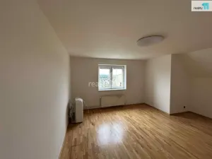 Pronájem bytu 2+kk, Praha - Braník, Na usedlosti, 75 m2