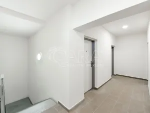 Pronájem bytu 2+kk, Benešov, Tyršova, 58 m2
