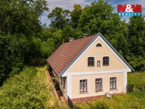 Prodej rodinného domu, Dolní Lánov, 164 m2