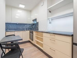 Prodej bytu 2+kk, Praha - Chodov, Brandlova, 44 m2