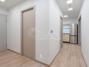 Prodej bytu 2+kk, Praha - Chodov, Brandlova, 44 m2
