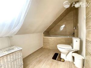 Prodej rodinného domu, Brno, Vzhledná, 166 m2