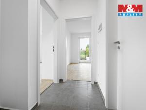 Pronájem bytu 2+kk, Plzeň, Safírová, 45 m2