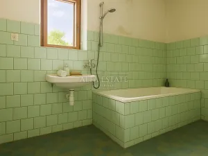Prodej rodinného domu, Valeč, Jabloňová, 160 m2